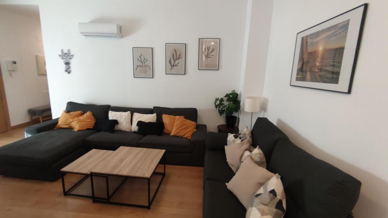 Apartament Unique In Center With Pool